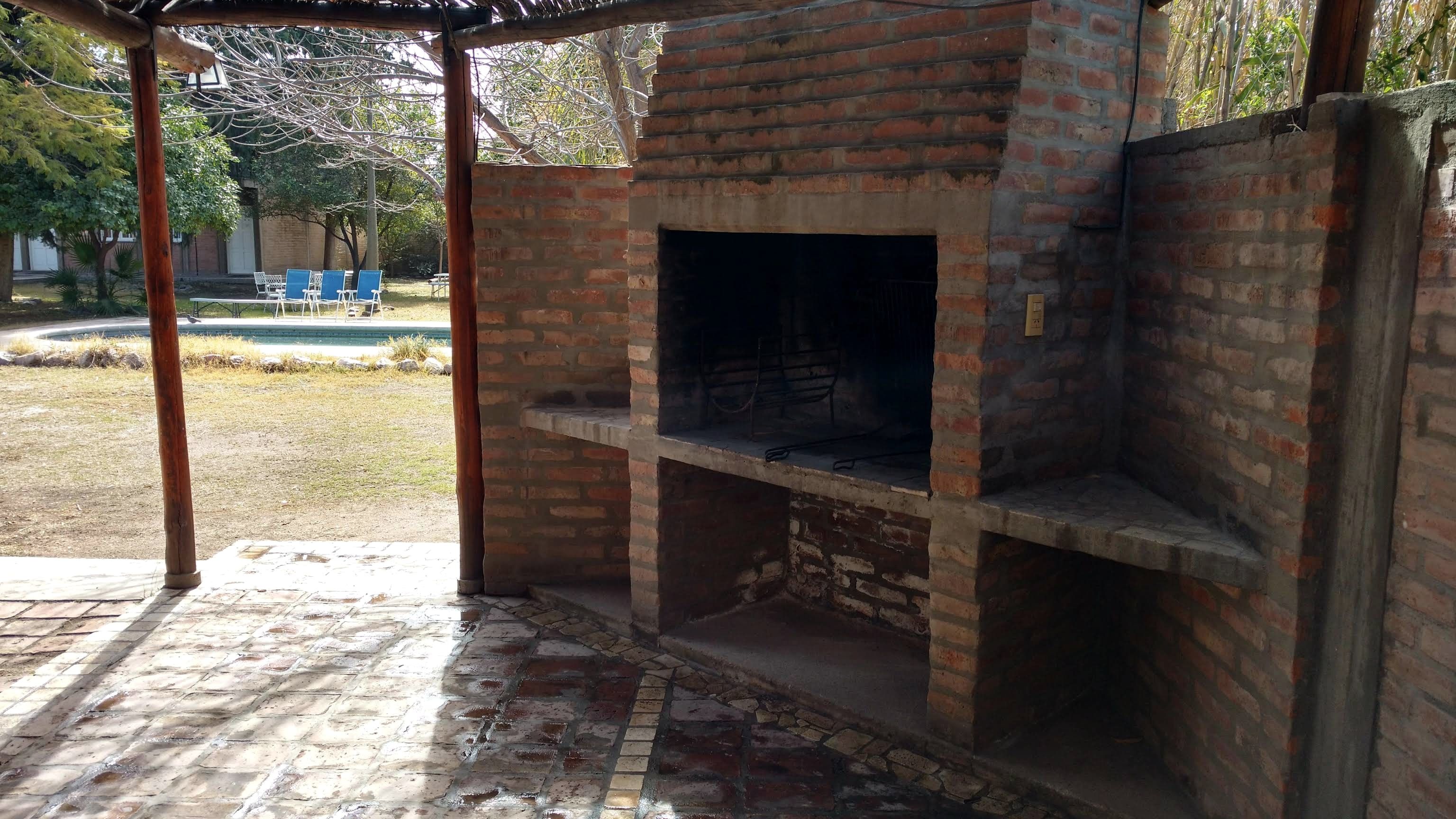 Parrillero cubierto de la Cabaña Valle Pintado